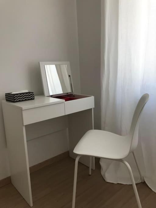 New • City-Park Apartment In The Vienna Center. מראה חיצוני תמונה